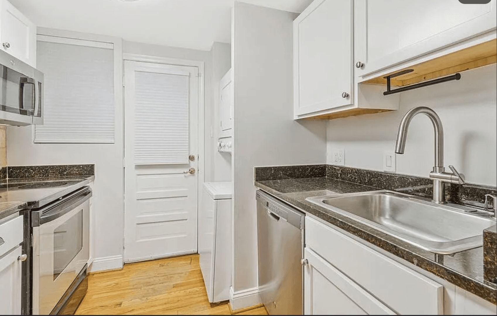 Washington House: 1737 P St NW