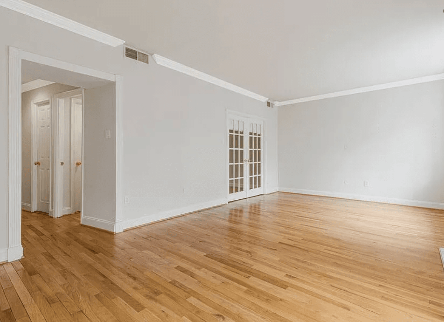 Washington House: 1737 P St NW