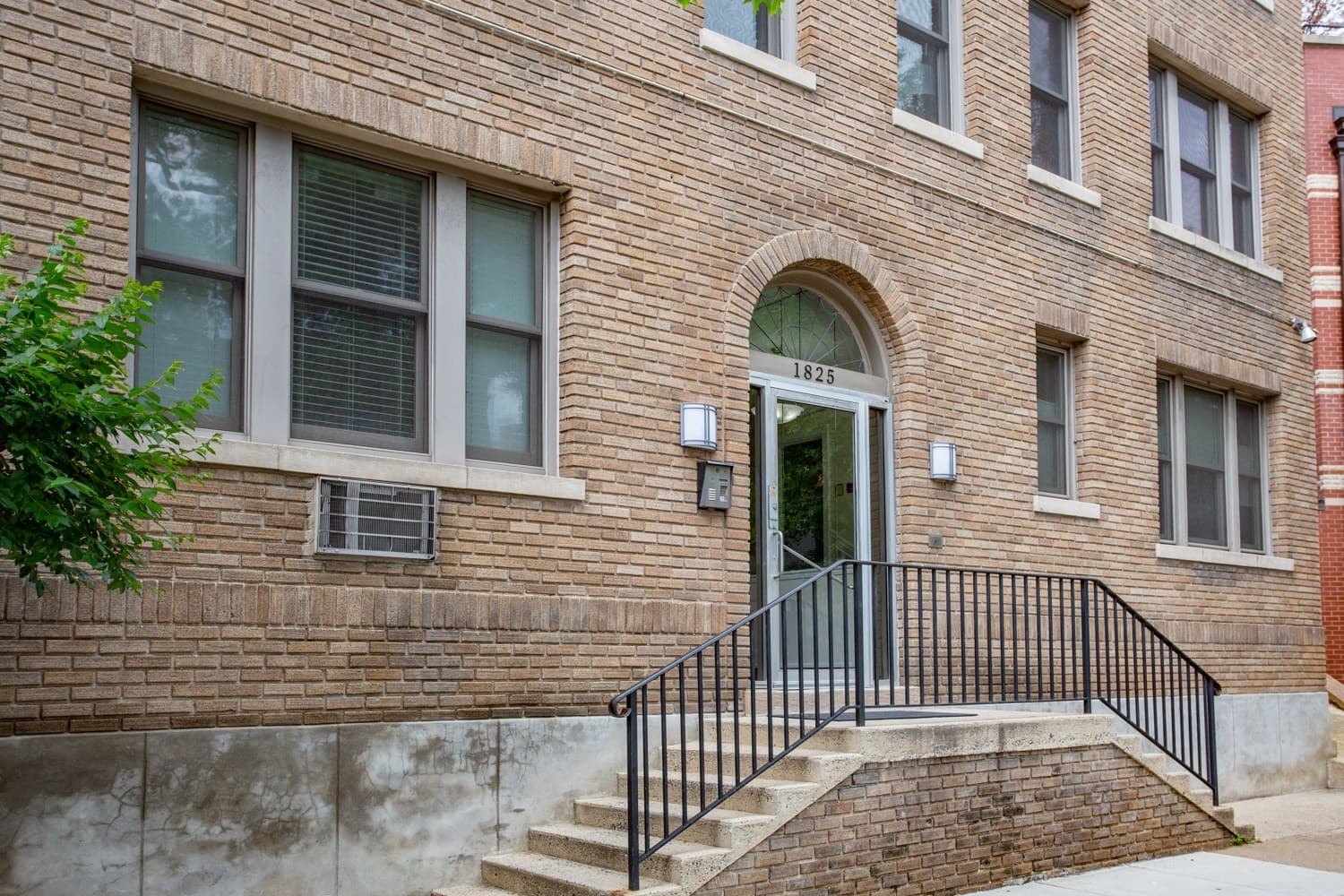 Washington Condo: 1825 Florida Ave NW