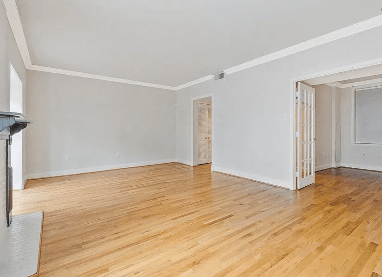 Washington House: 1737 P St NW