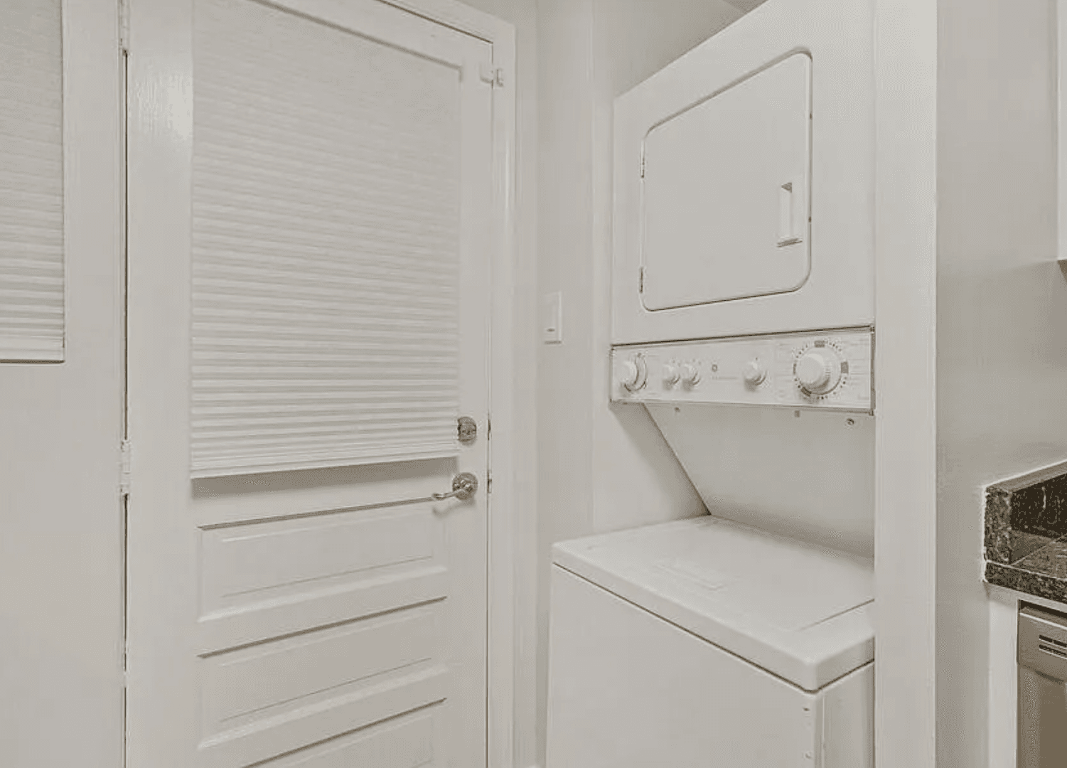 Washington House: 1737 P St NW