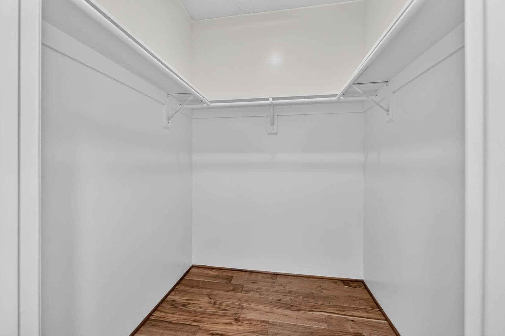 Washington Condo: 777 7th St NW