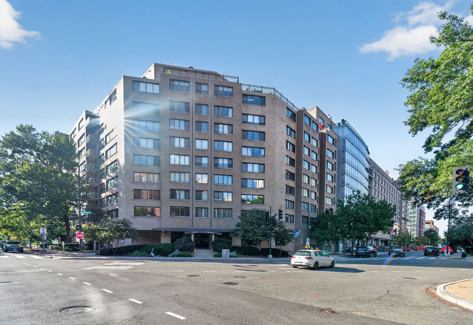 Washington Condo: 2201 L St NW