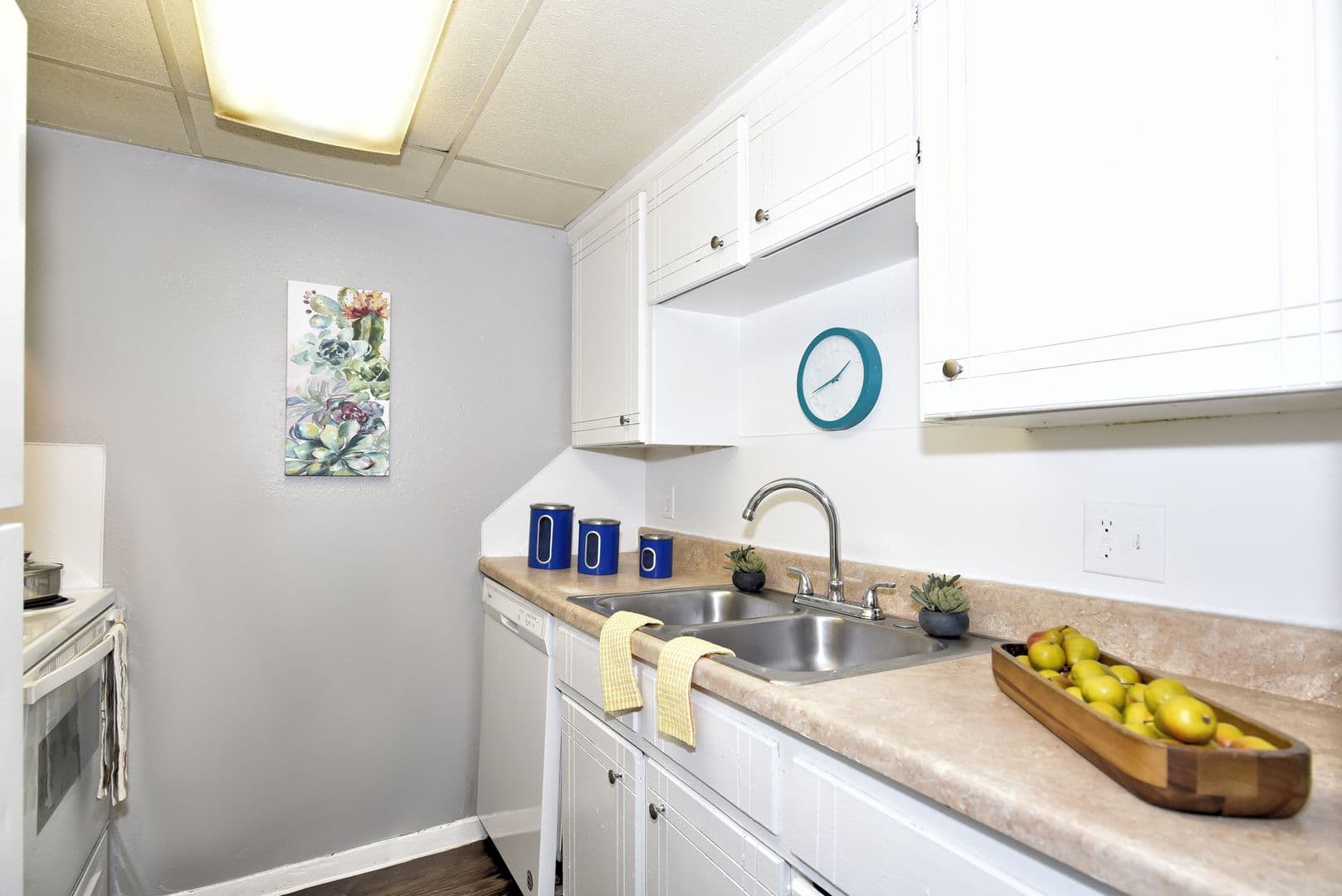 Tulsa Apartment: 8314 E 25th Pl