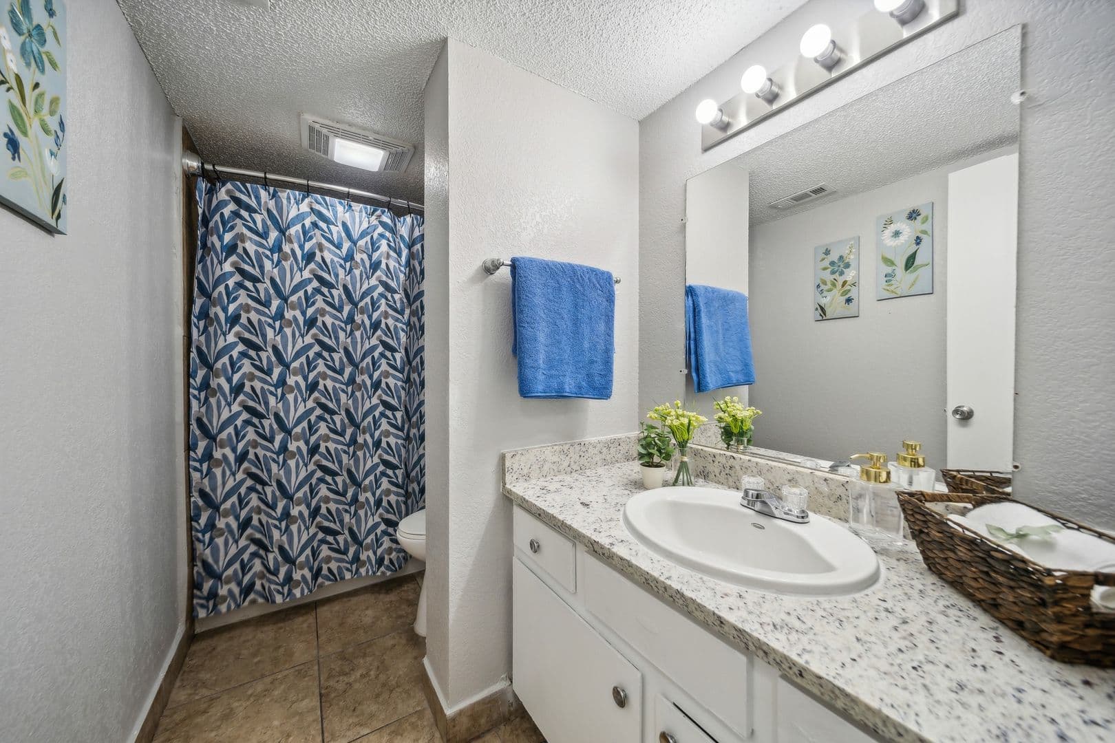 Tulsa Apartment: 10851 E 33rd St