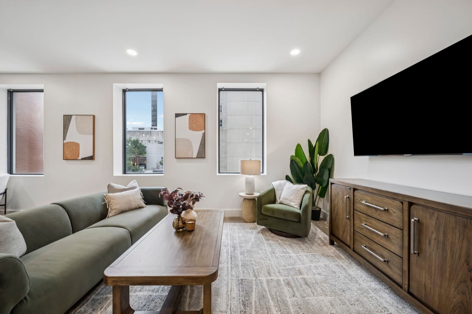 Tulsa Apartment: 406 S Boulder