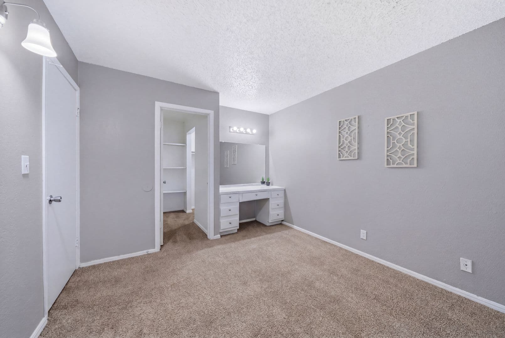 Tulsa Apartment: 3147 S 108th East Avenue