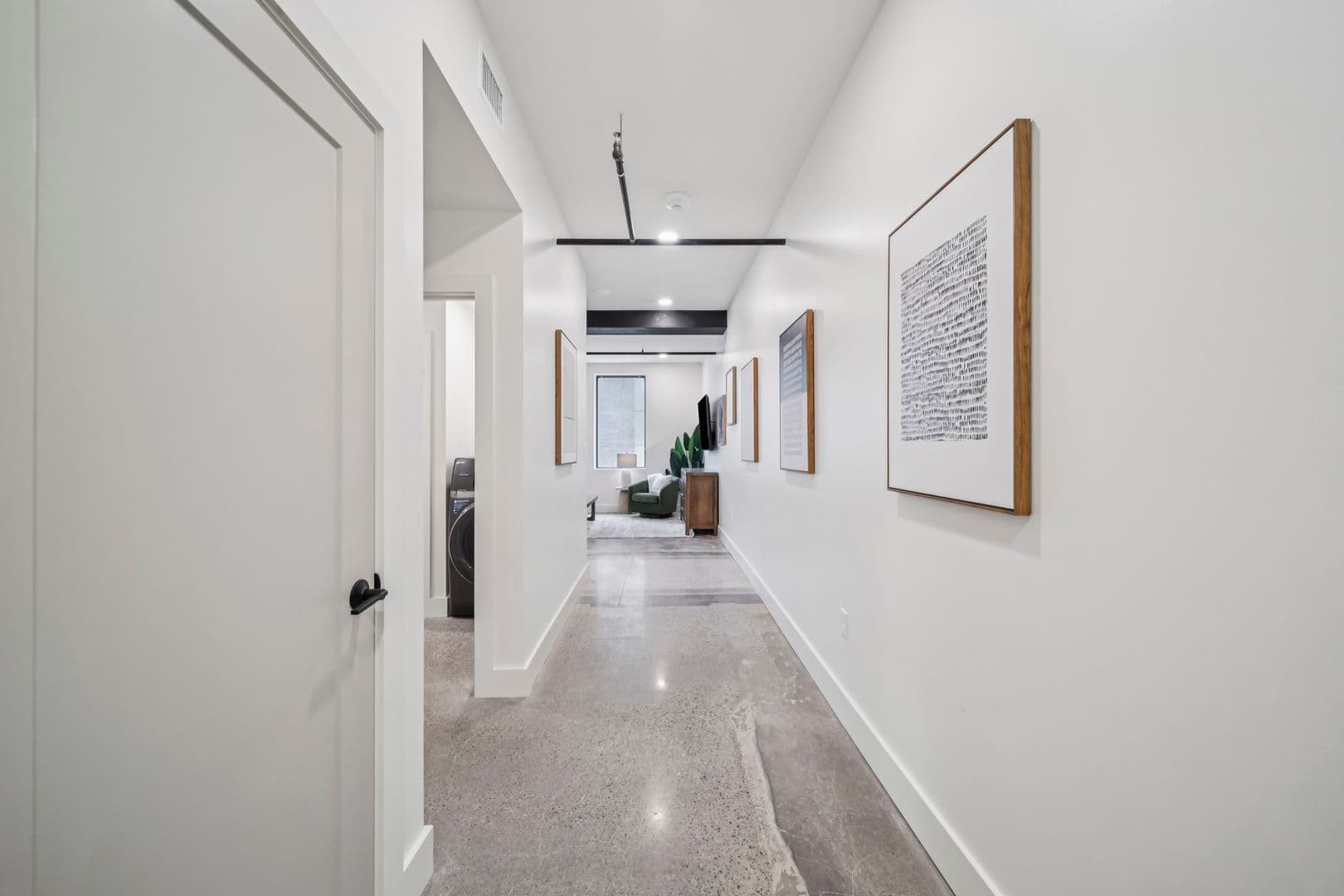 Tulsa Apartment: 406 S Boulder