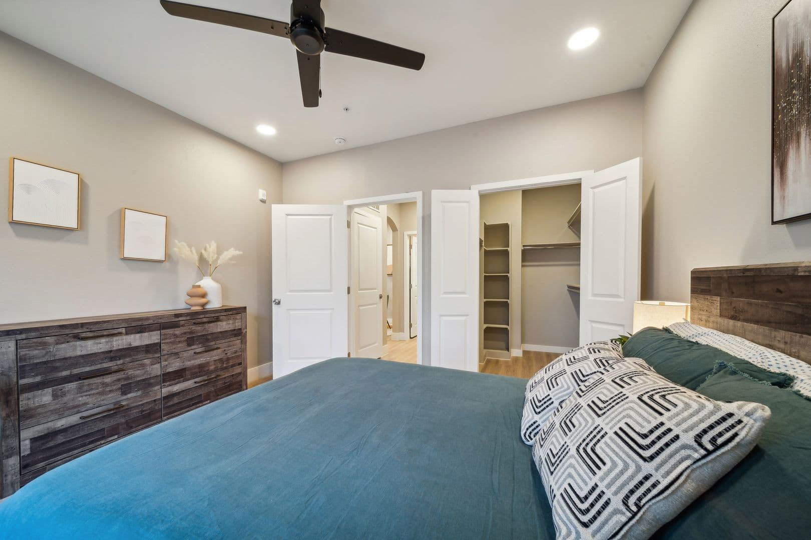 Owasso Apartment: 8360 E 86th ST N