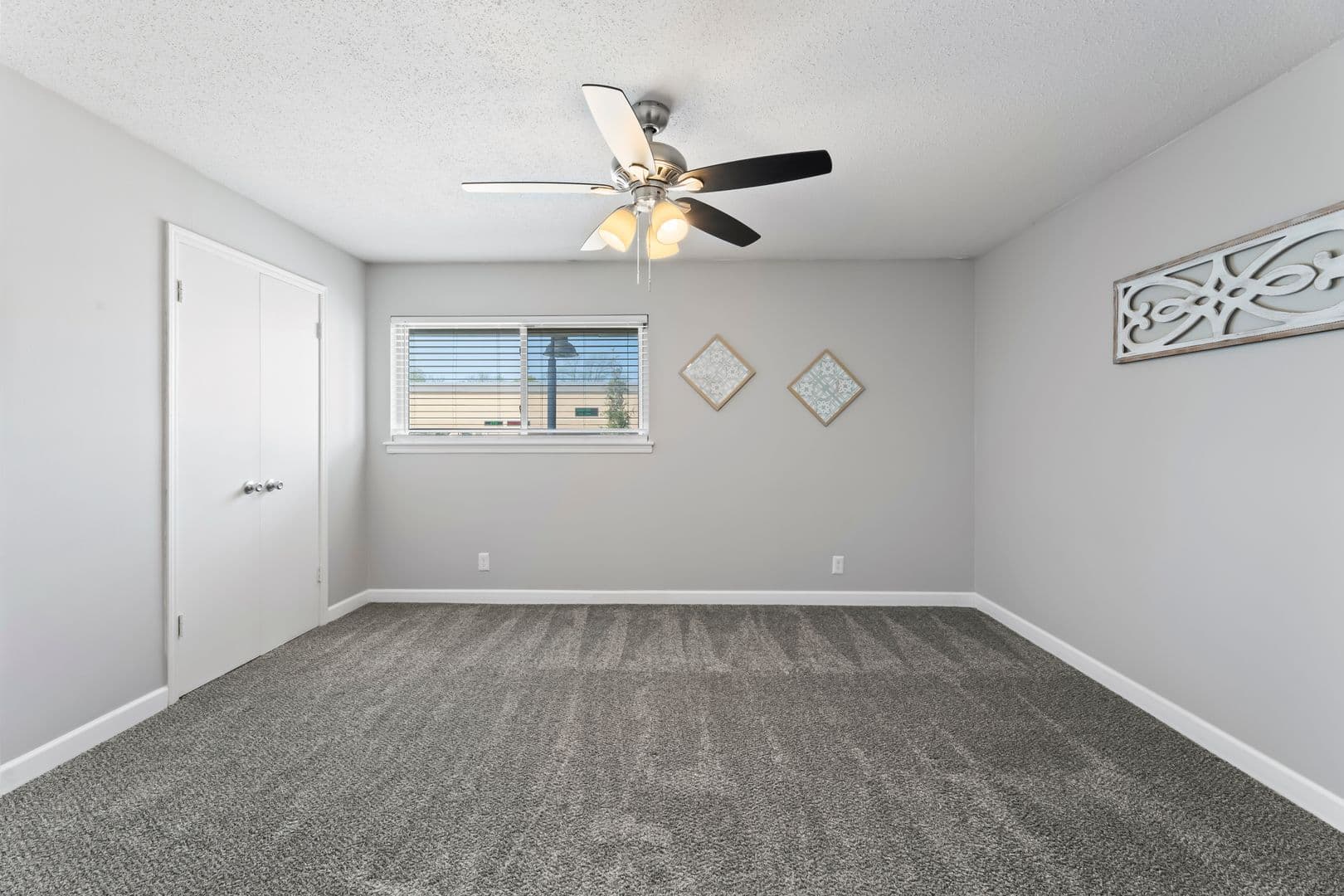 Tulsa Apartment: 1404 E 41st St