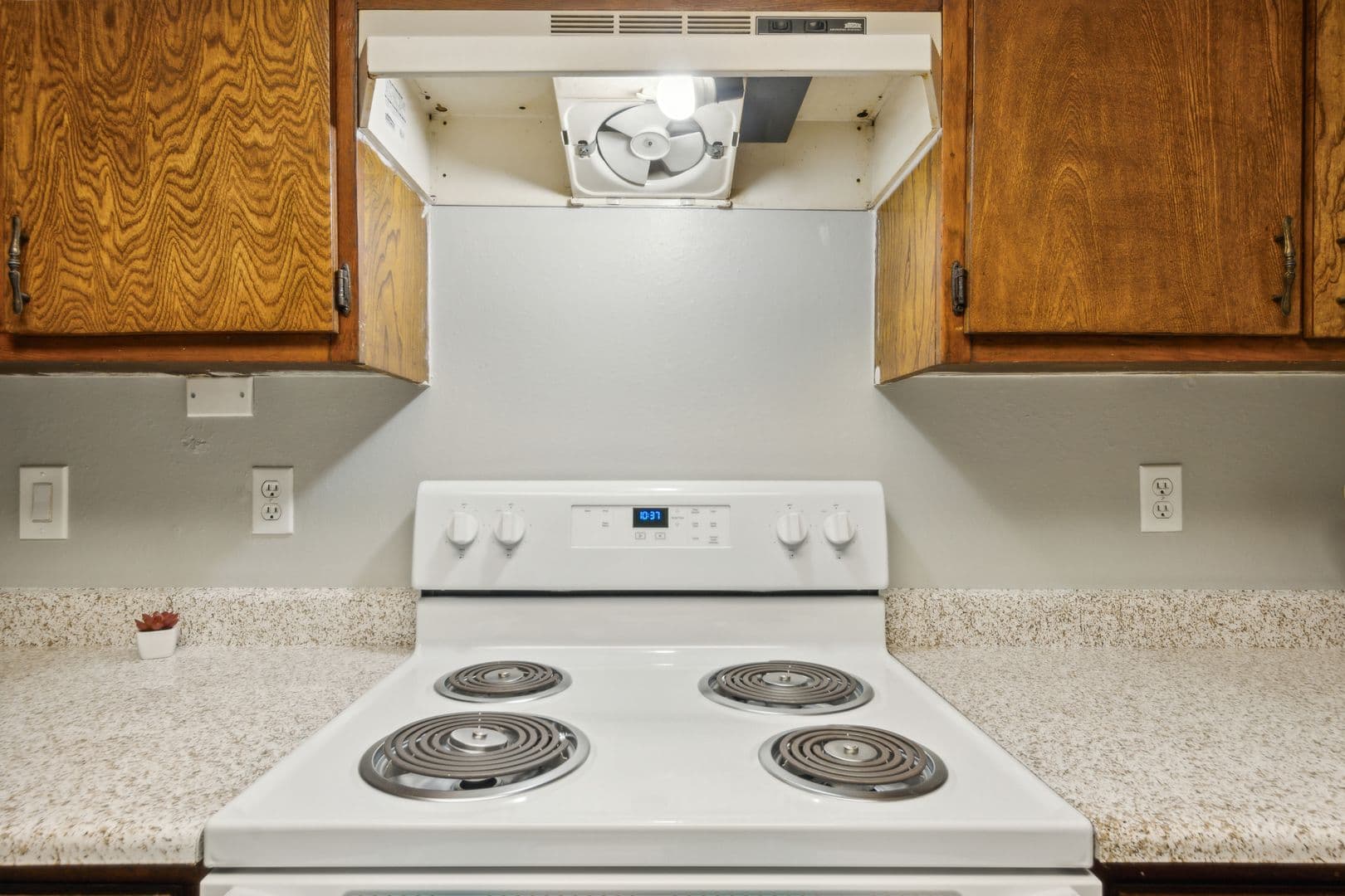 Muskogee Apartment: 950 S. 32nd St