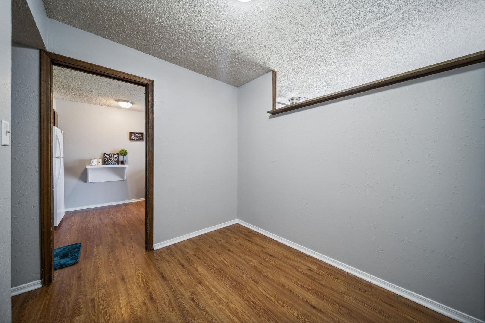 Muskogee Apartment: 200 N. Country Club Rd.