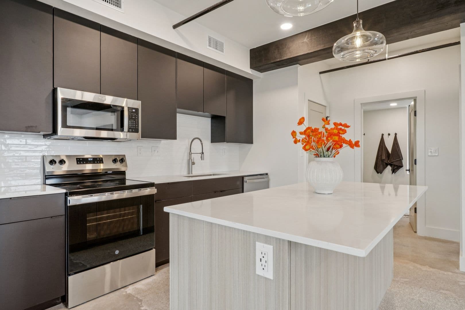 Tulsa Apartment: 406 S Boulder