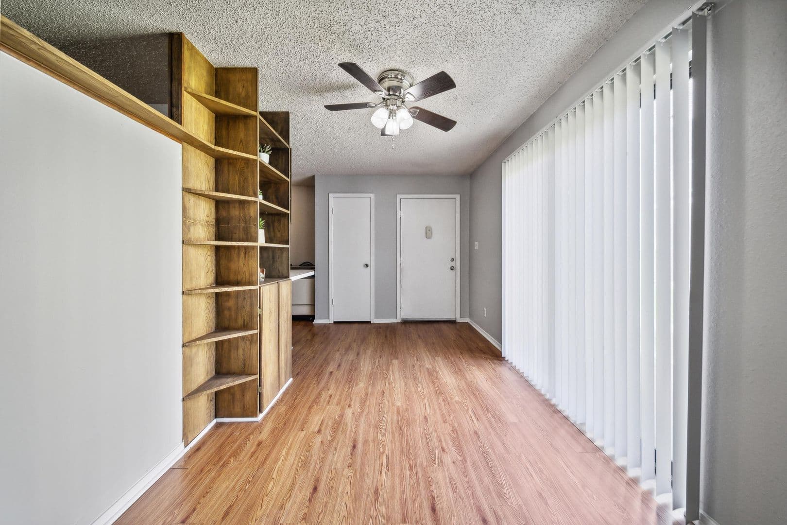 Muskogee Apartment: 200 N. Country Club Rd.