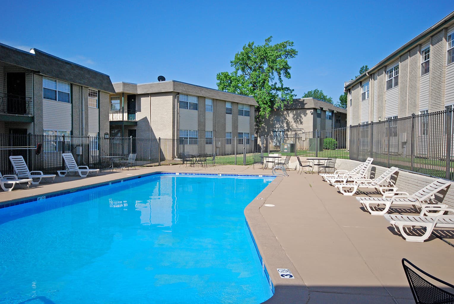 Tulsa Apartment: 8314 E 25th Pl