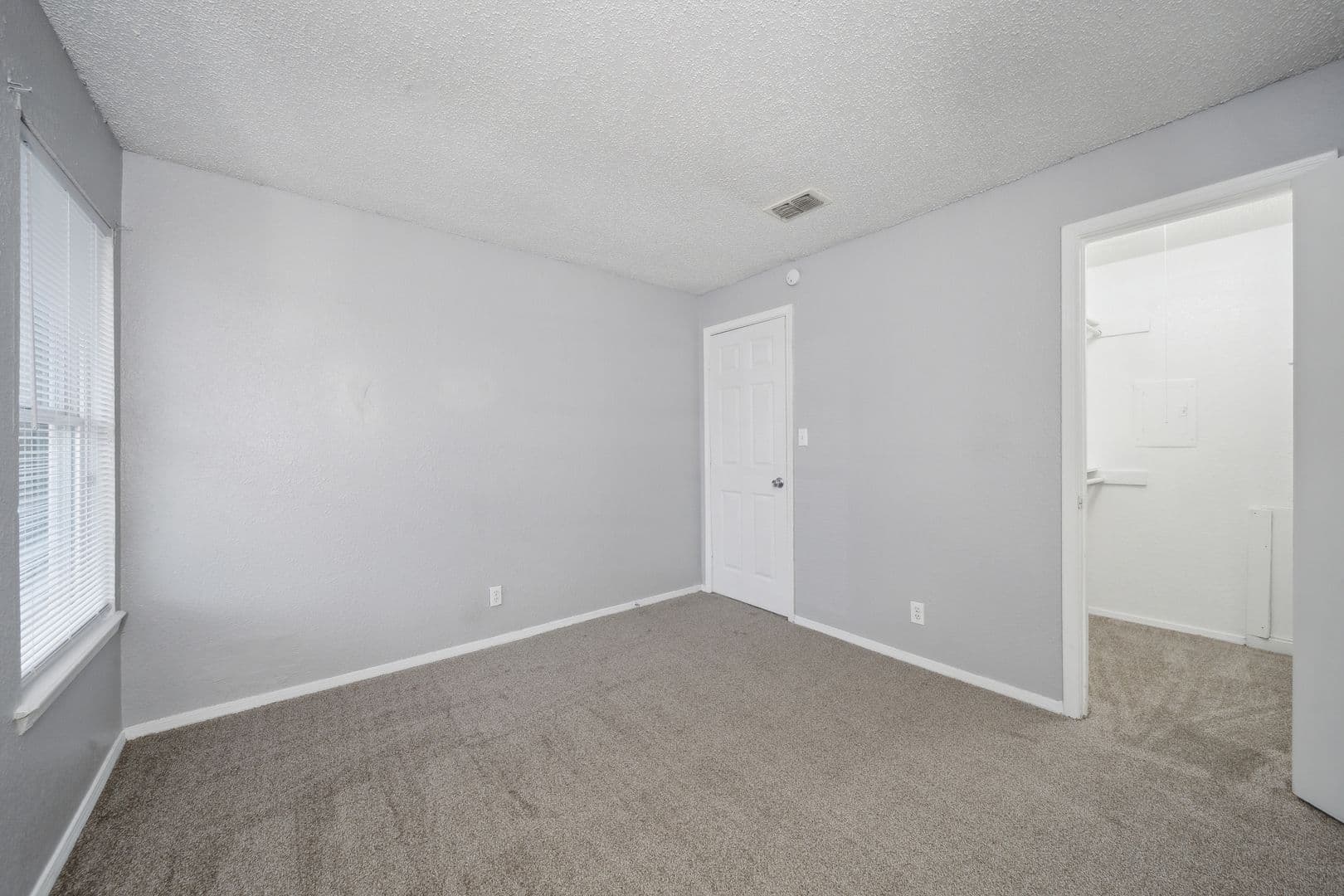 Tulsa Apartment: 4404 S 109th E Ave
