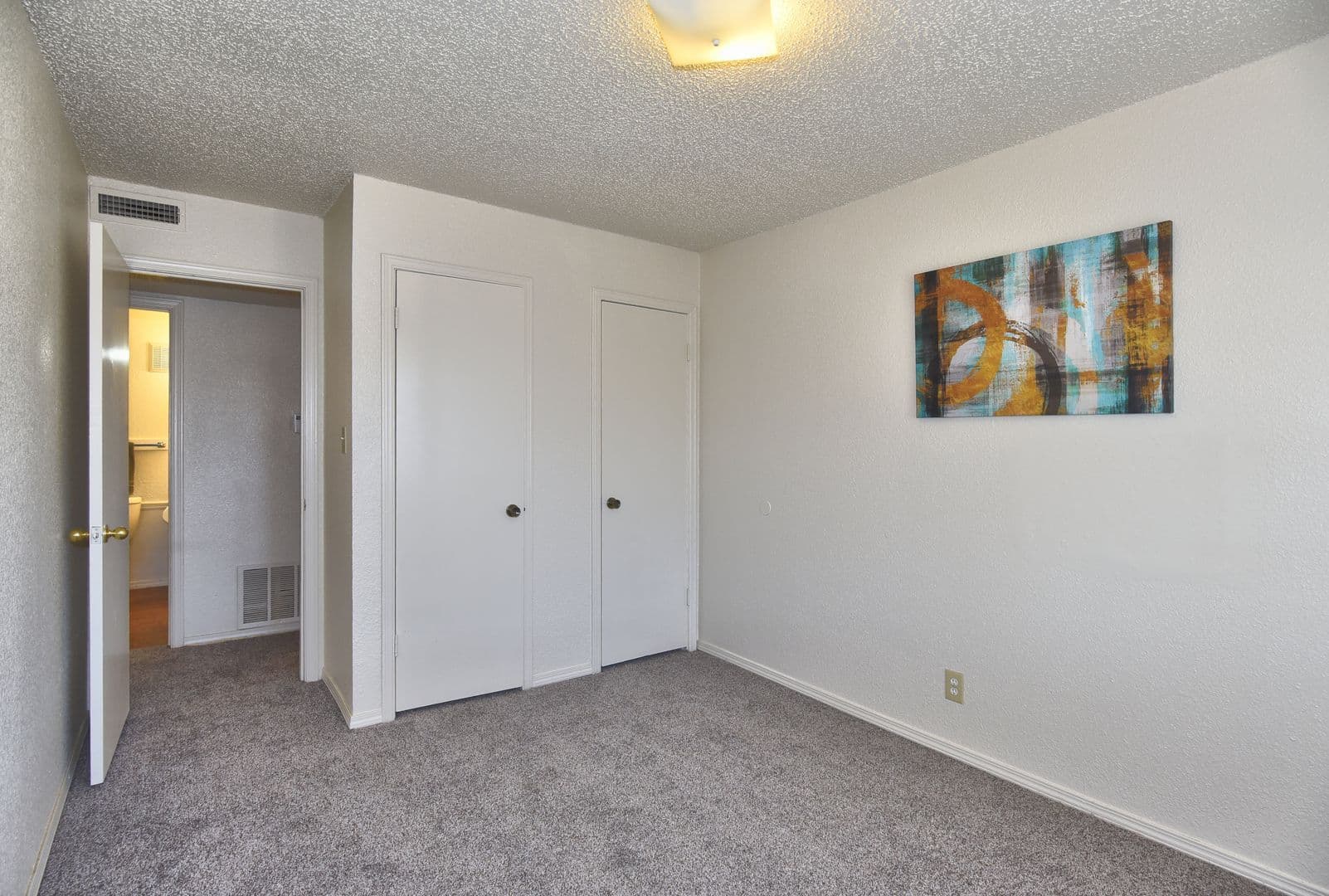 Muskogee Apartment: 827 S. York St