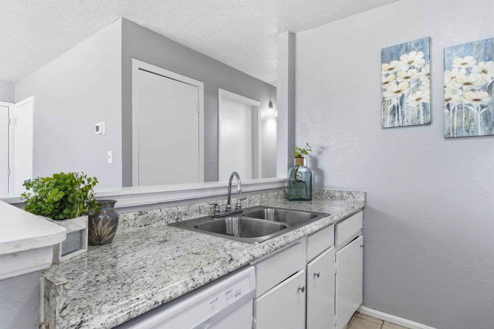 Tulsa Apartment: 3147 S 108th East Avenue