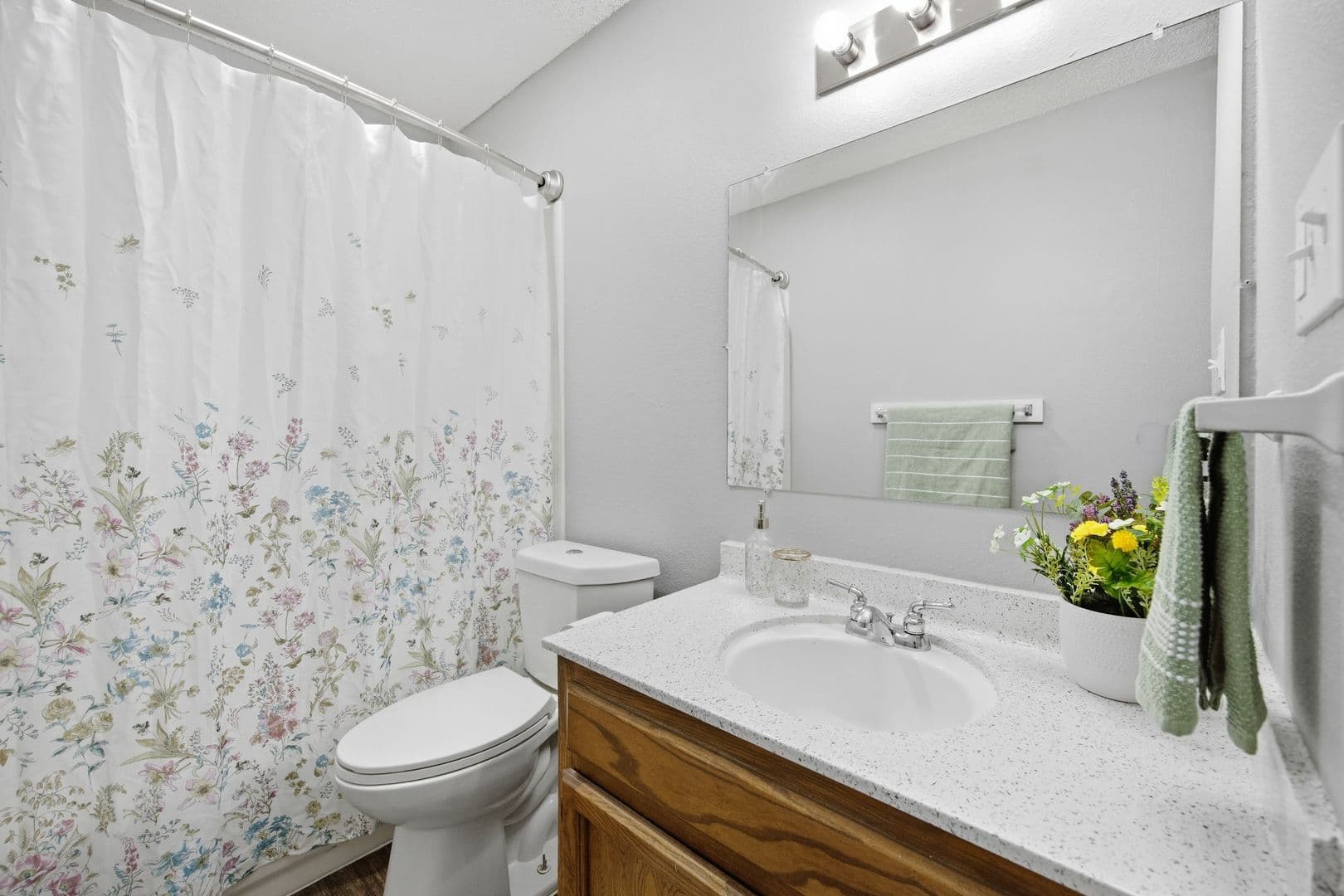 Muskogee Apartment: 3711 Club Estates Dr.