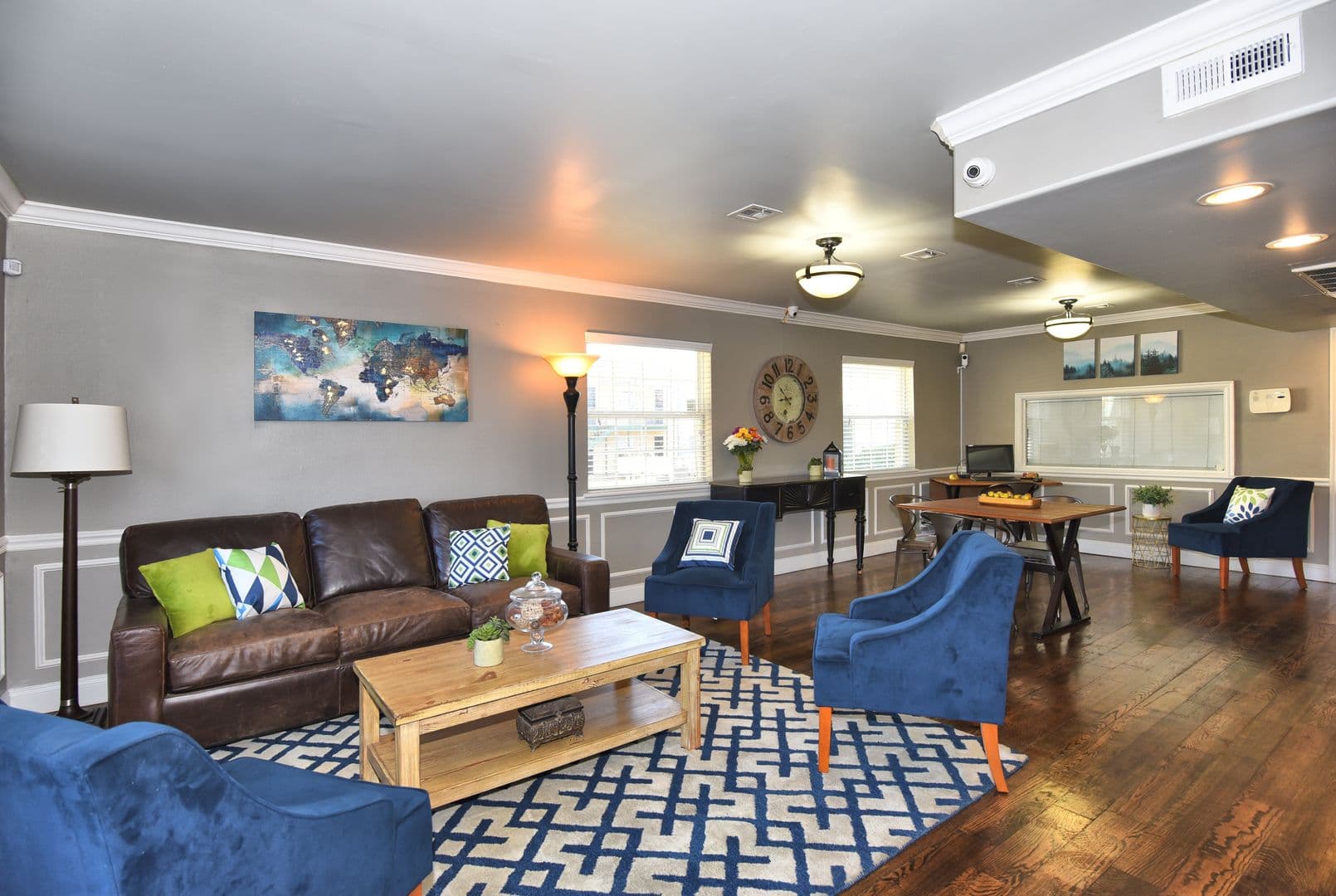 Tulsa Apartment: 8314 E 25th Pl