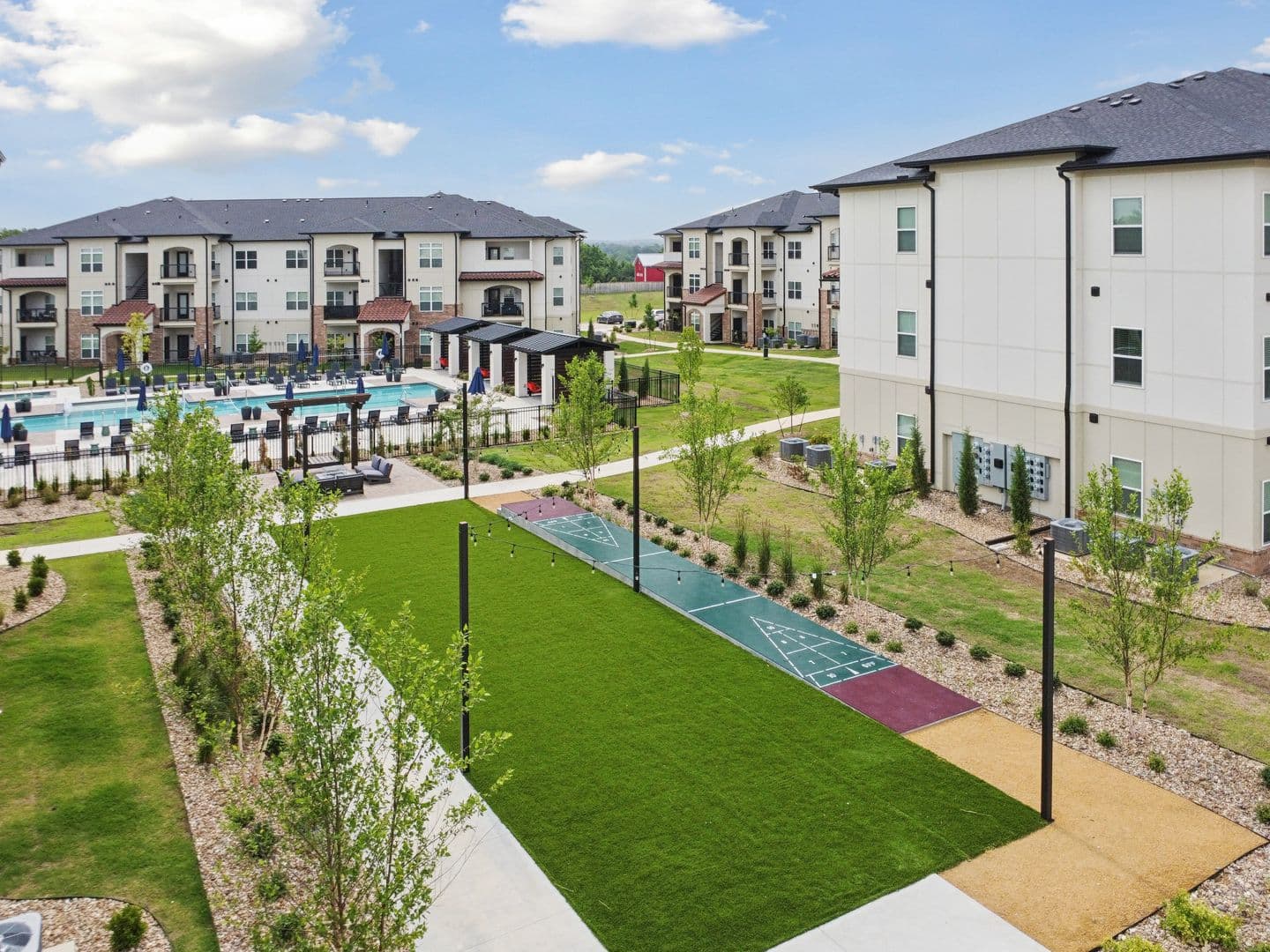 Owasso Apartment: 8360 E 86th ST N