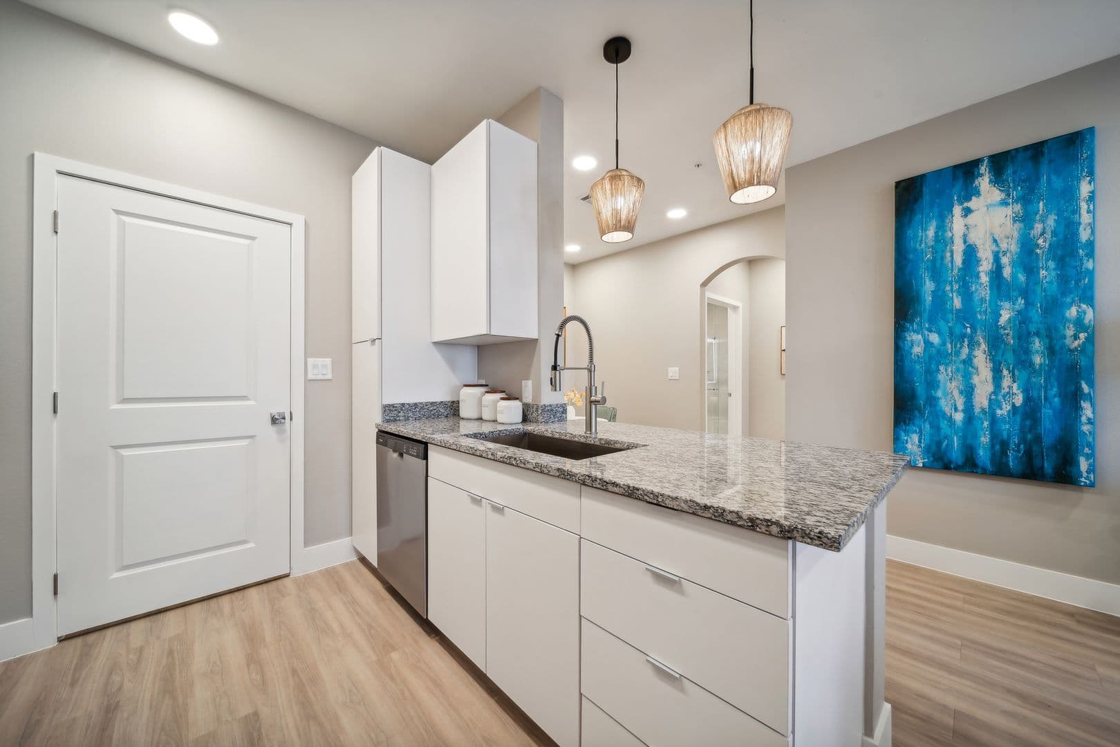 Owasso Apartment: 8360 E 86th ST N