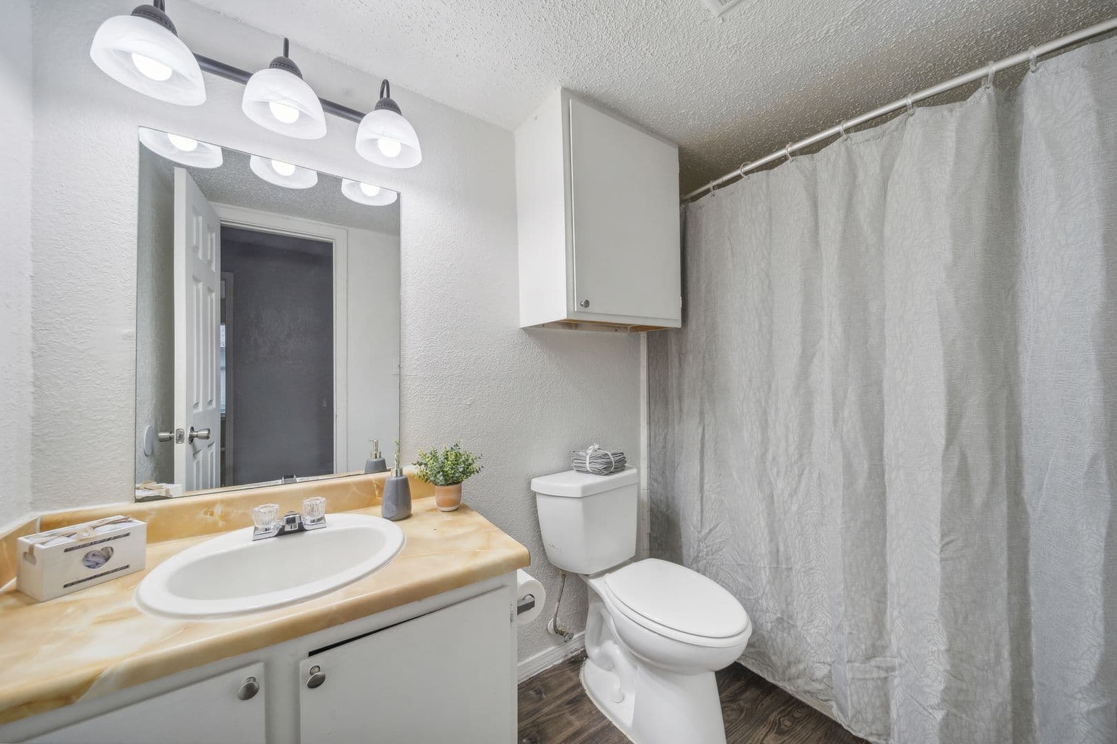 Tulsa Apartment: 4404 S 109th E Ave