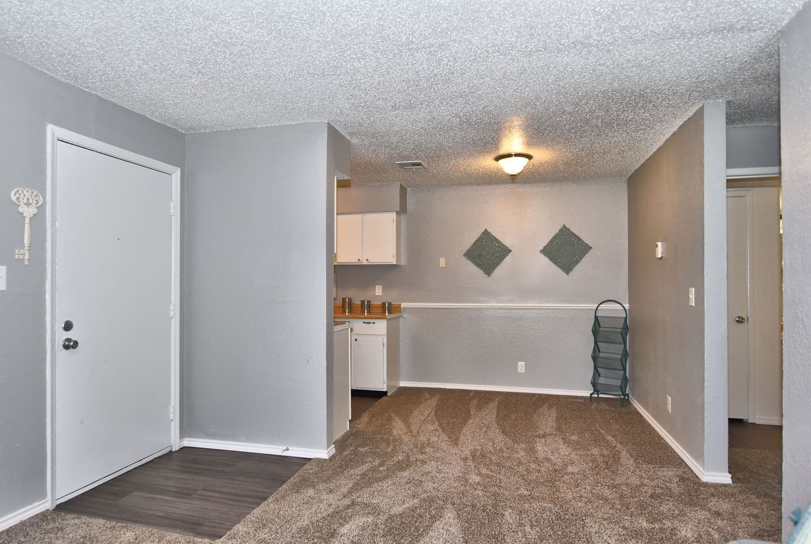 Tulsa Apartment: 4414 South Garnett Road