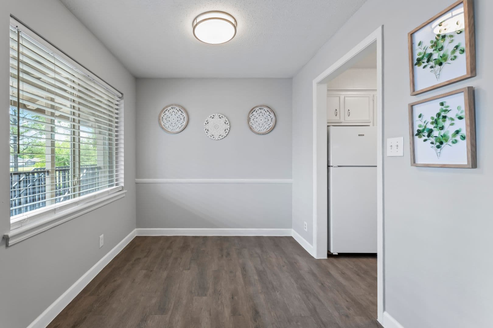 Tulsa Apartment: 1404 E 41st St