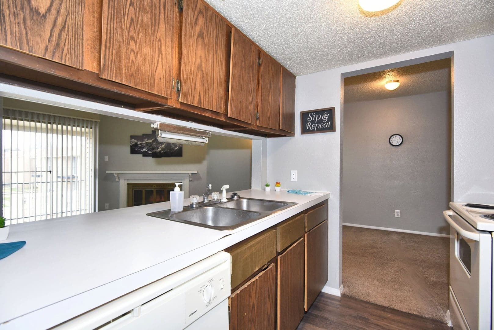 Muskogee Apartment: 3711 Club Estates Dr.