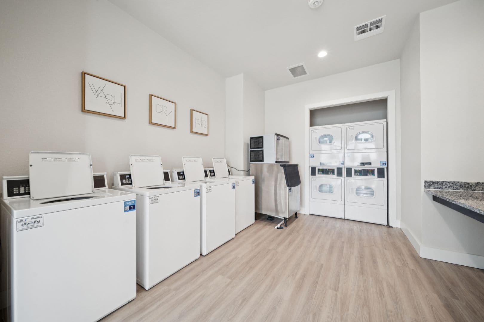 Owasso Apartment: 8360 E 86th ST N