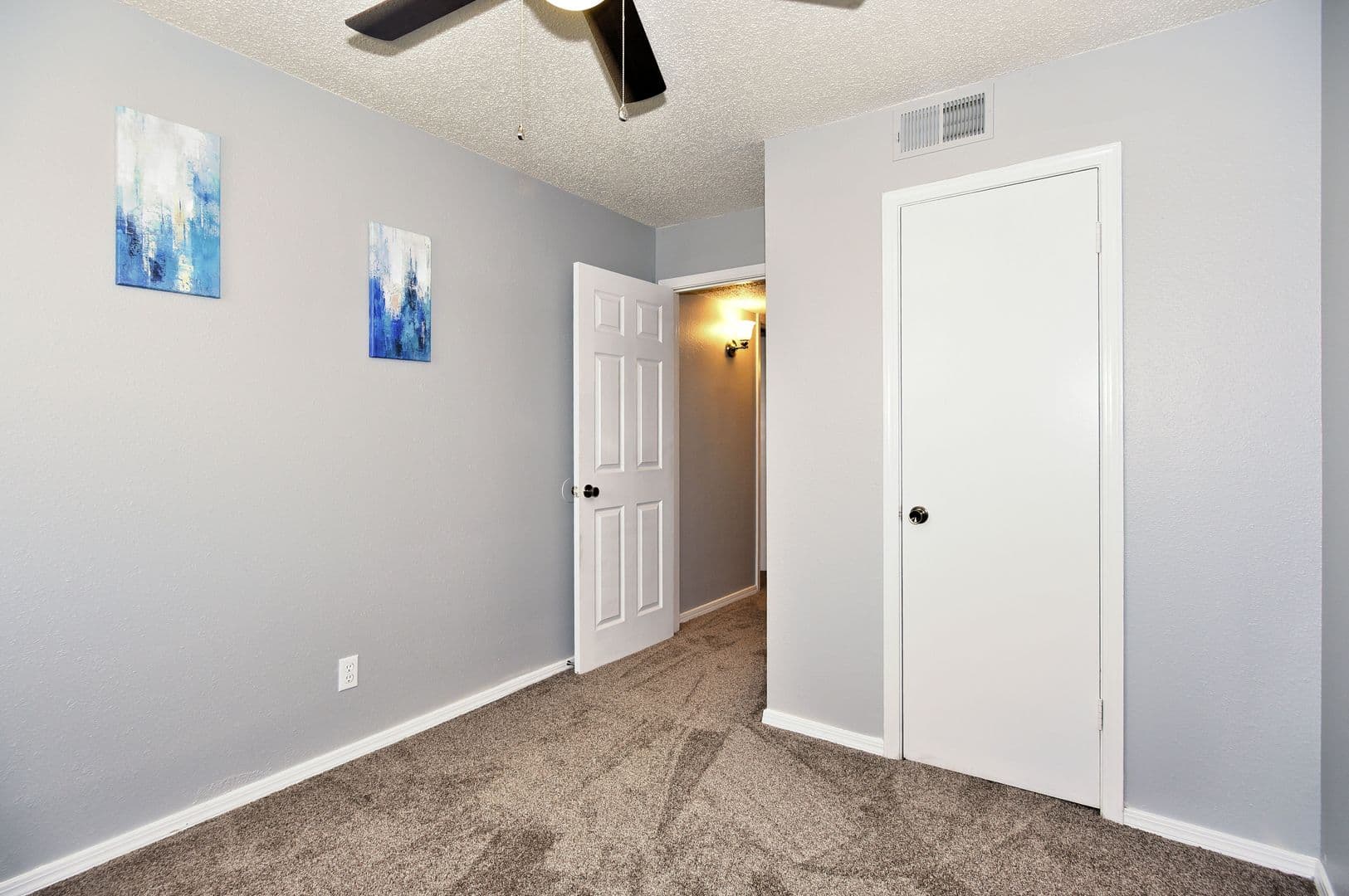 Muskogee Apartment: 200 N. Country Club Rd.