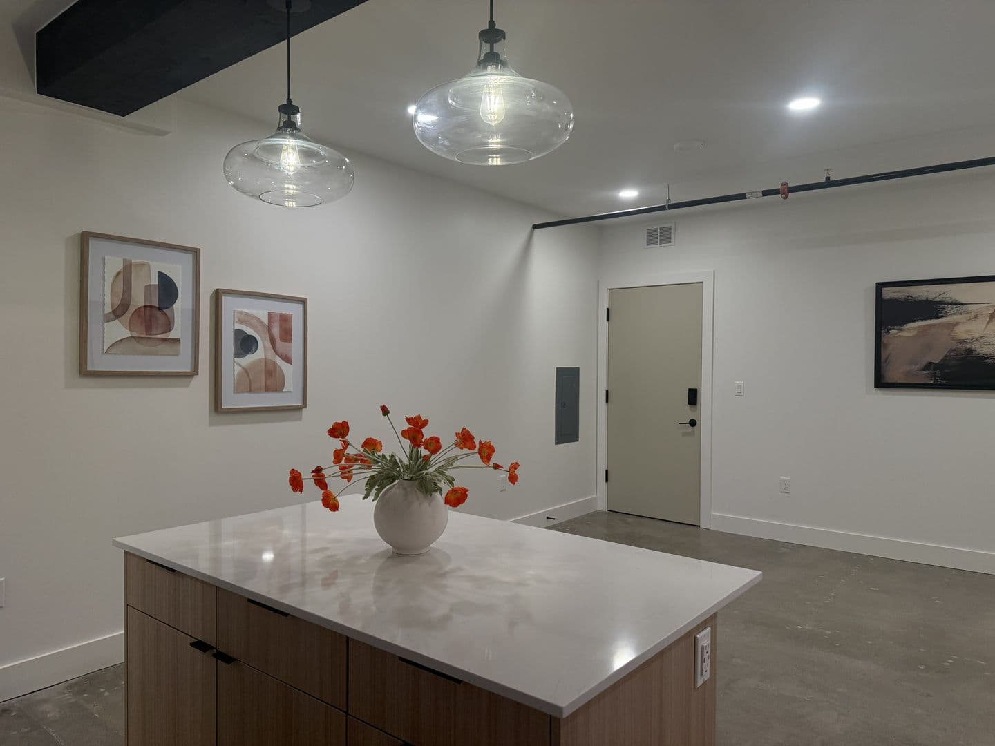 Tulsa Apartment: 406 S Boulder