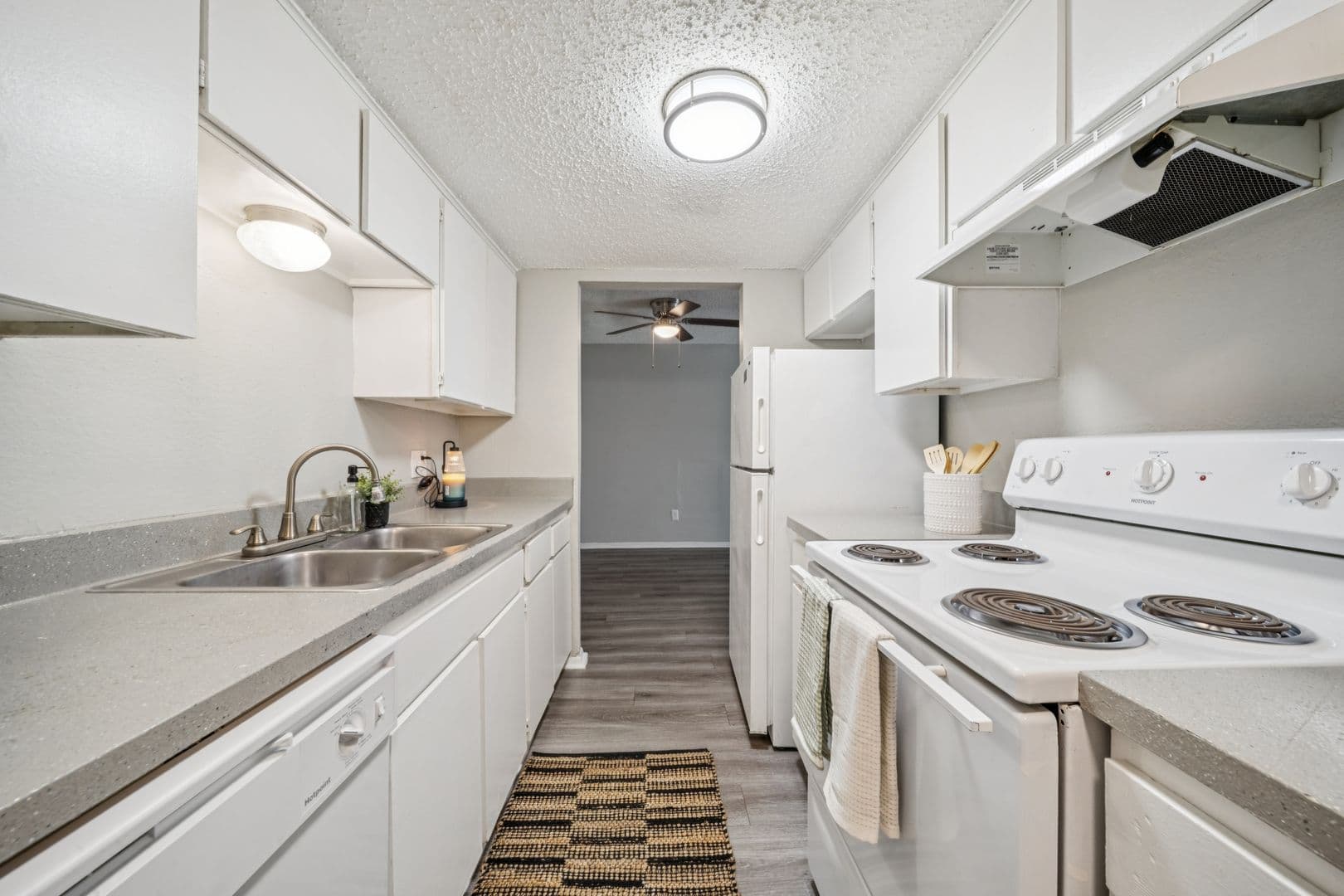 Tulsa Apartment: 4858 S 78th East Pl