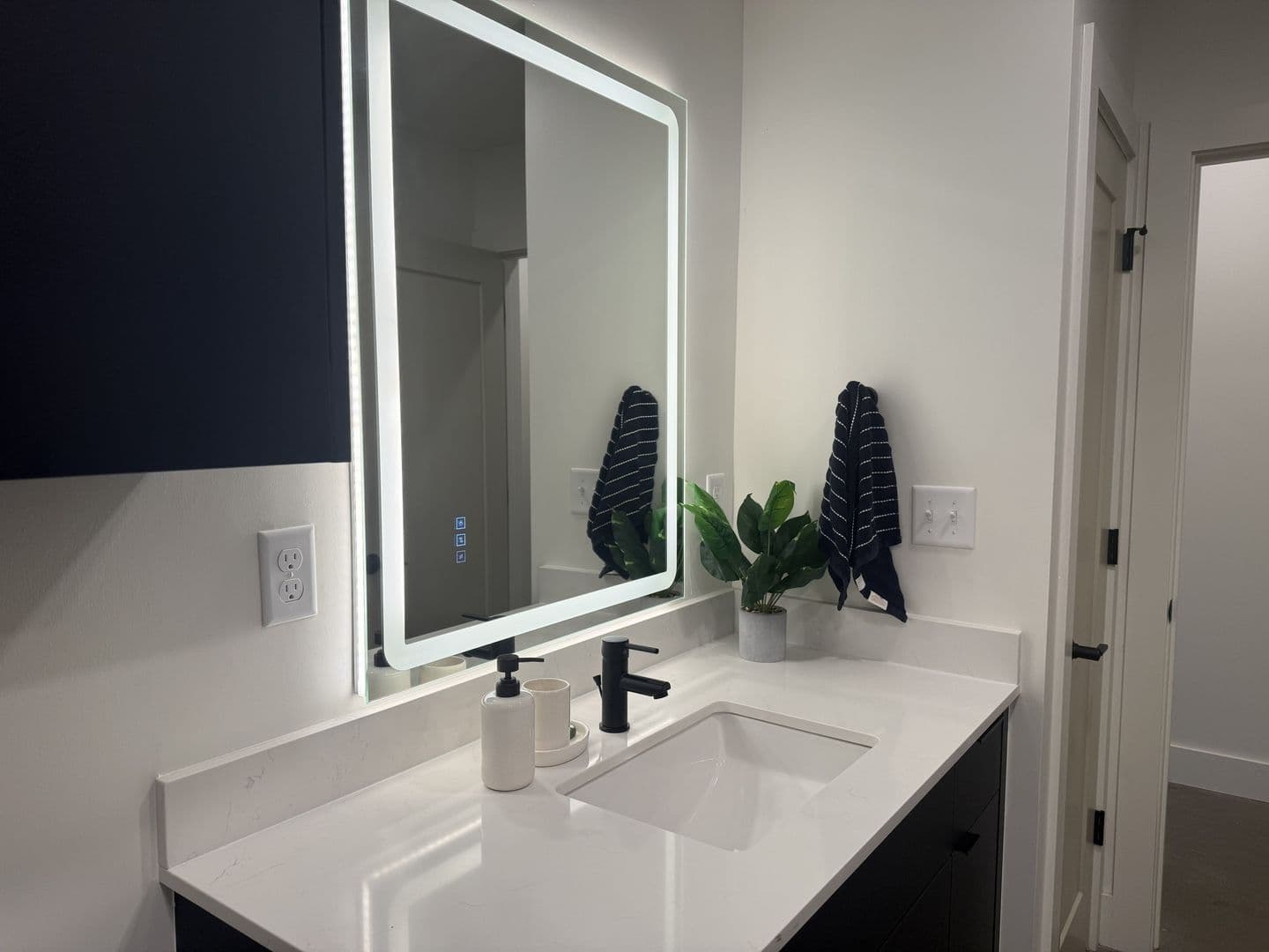 Tulsa Apartment: 406 S Boulder