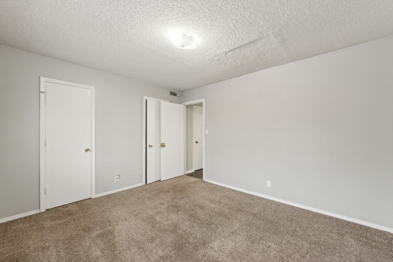 Muskogee Apartment: 950 S. 32nd St