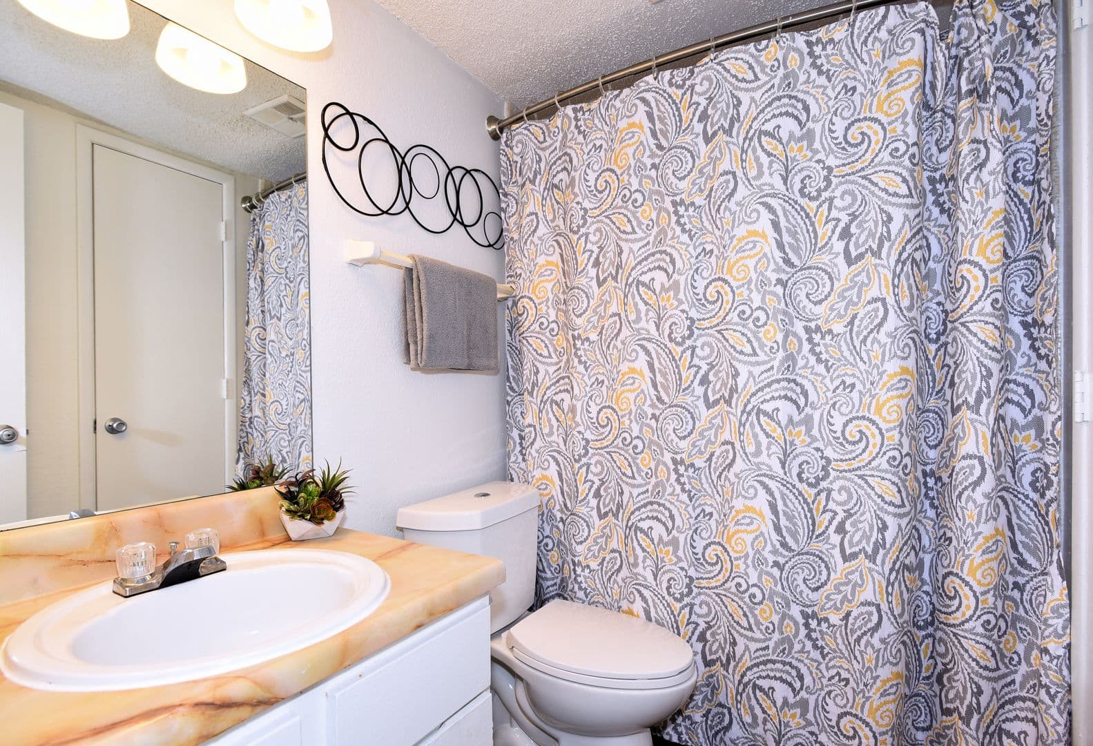 Tulsa Apartment: 4414 South Garnett Road