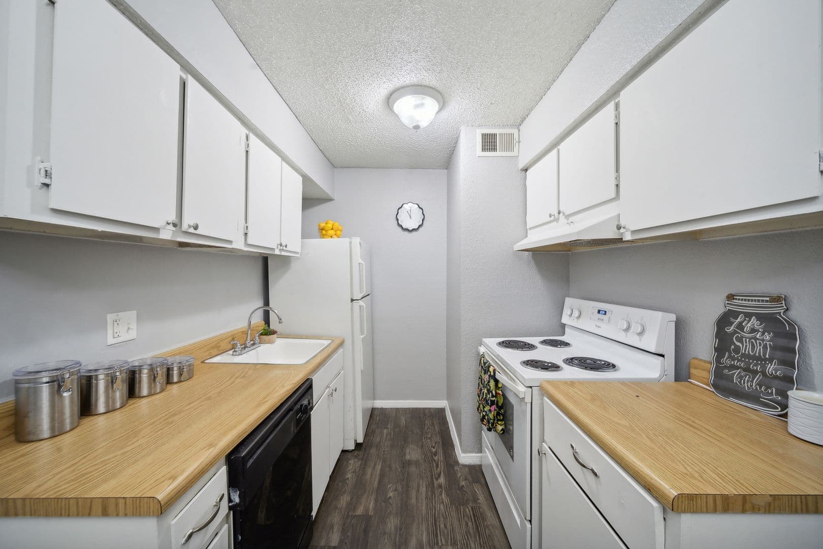 Tulsa Apartment: 4404 S 109th E Ave