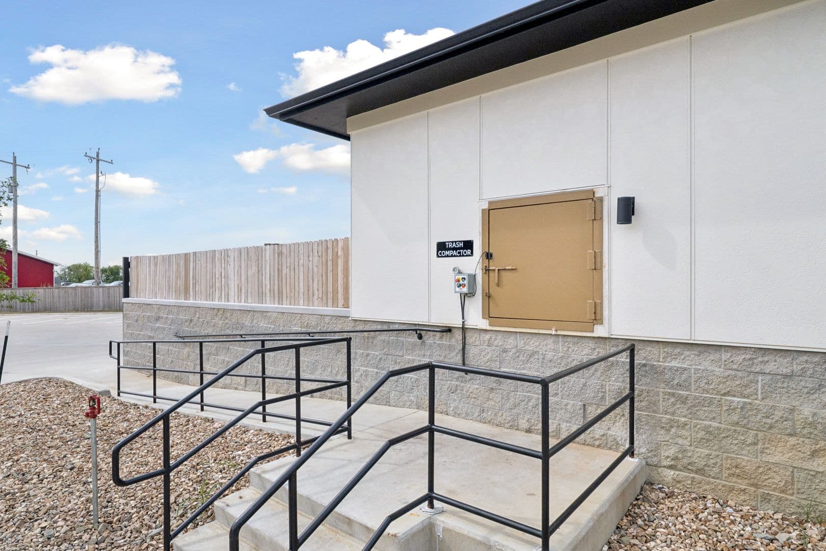 Owasso Apartment: 8360 E 86th ST N