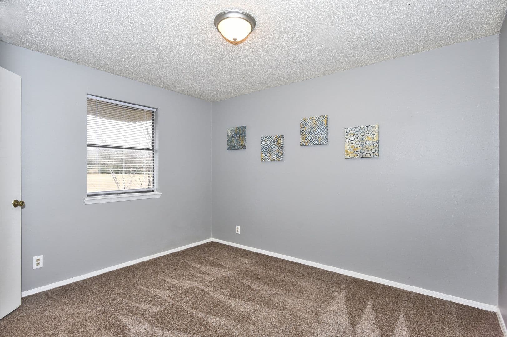 Muskogee Apartment: 3300 E Hancock St