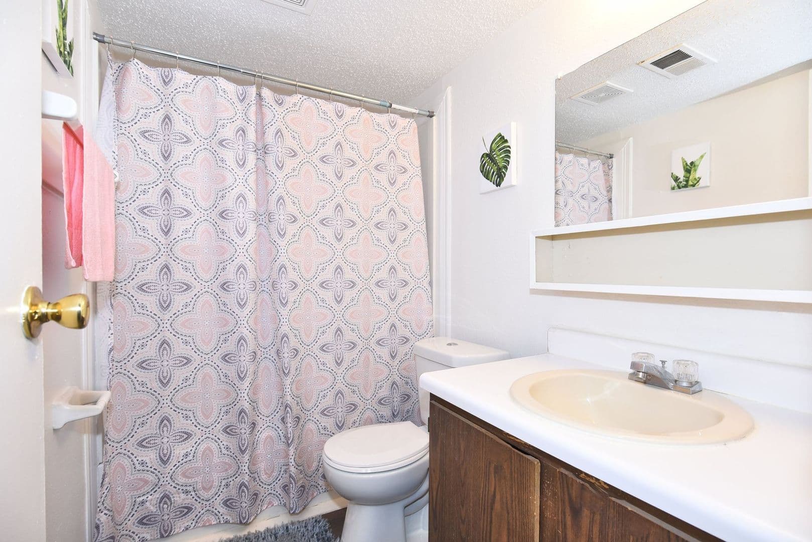 Muskogee Apartment: 3711 Club Estates Dr.