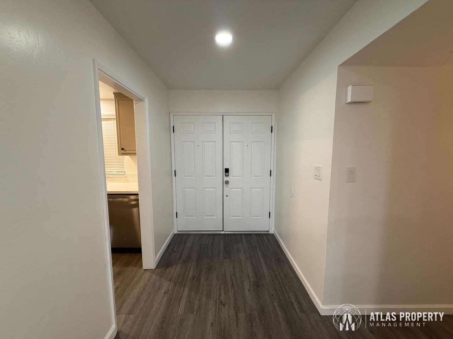 Bakersfield House: 11108 Aimee Way