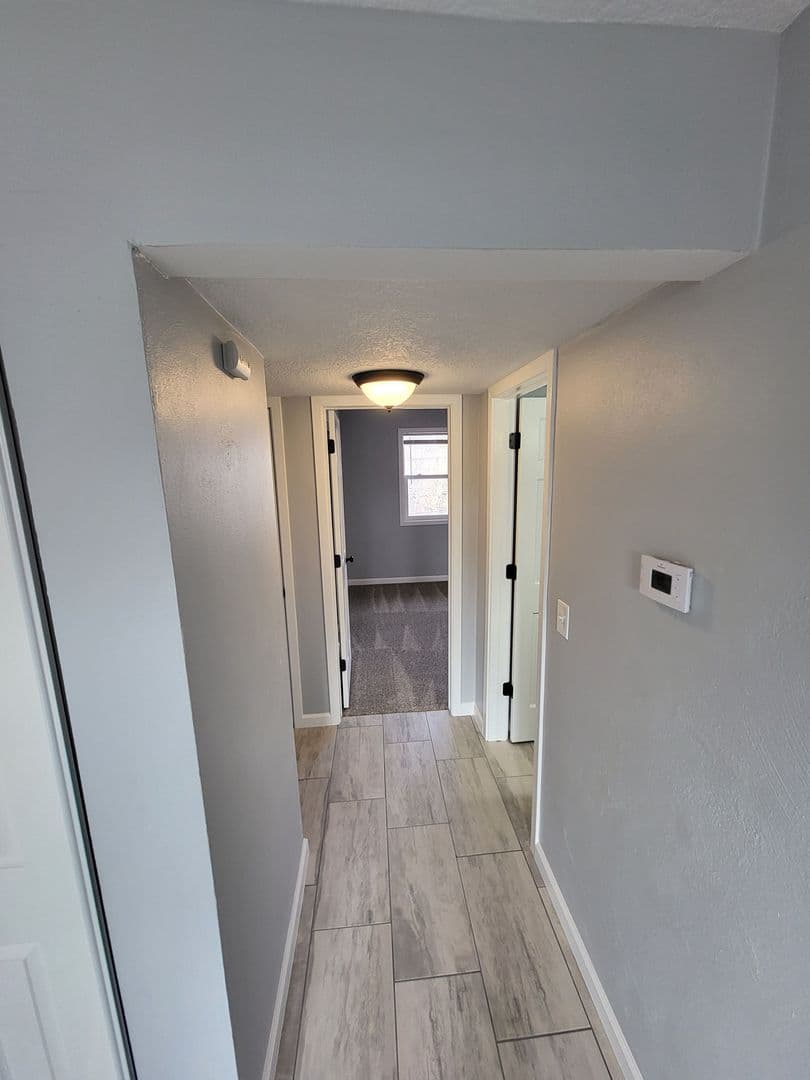 Davenport Apartment: 3342 Heatherton Dr