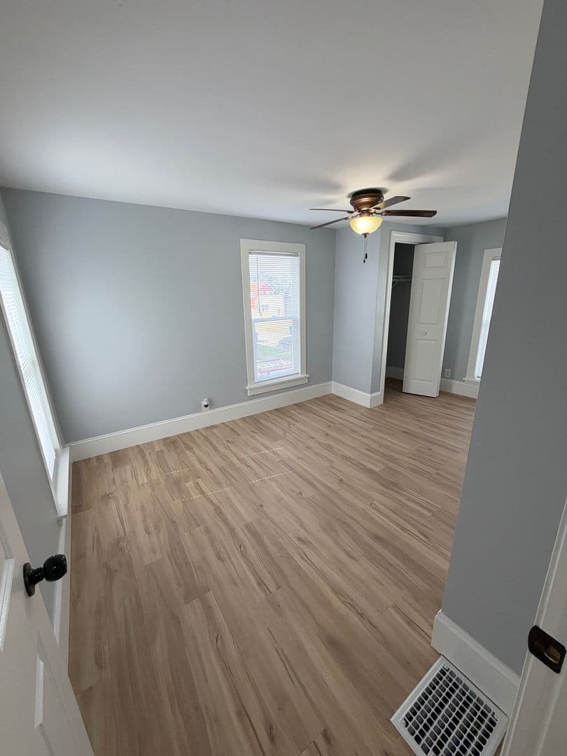 Moline House: 1620 25th Ave