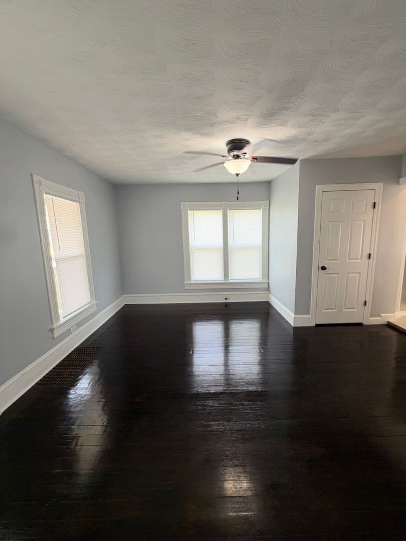 Moline House: 1620 25th Ave