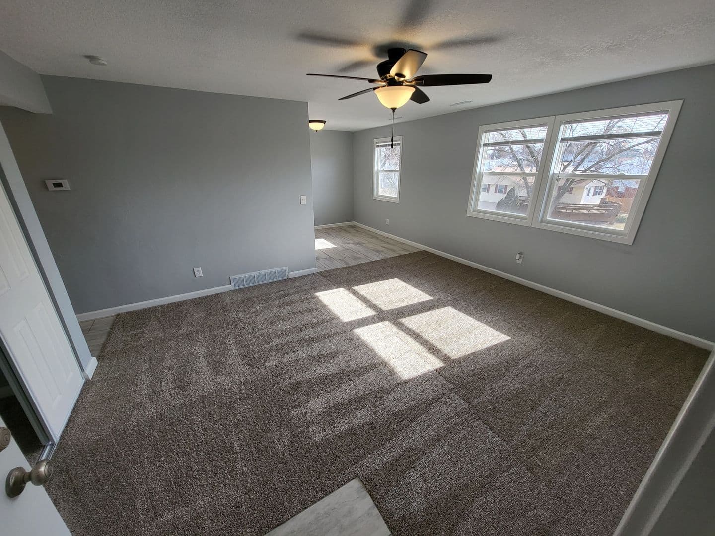 Davenport Apartment: 3342 Heatherton Dr