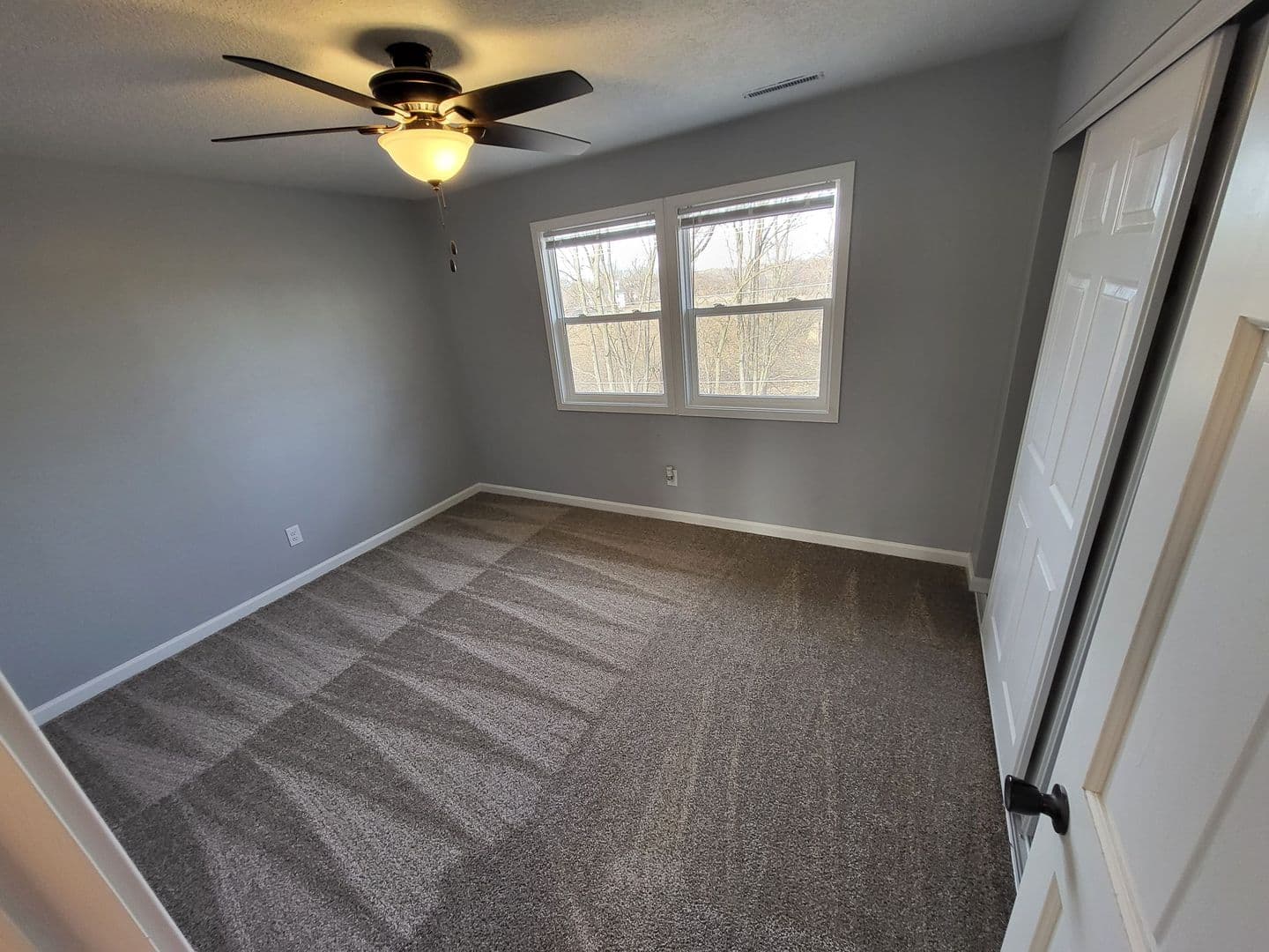Davenport Apartment: 3342 Heatherton Dr