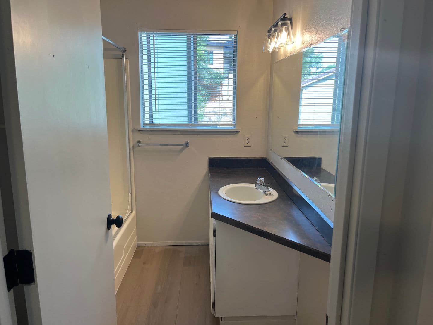 Bend Apartment: 94 NW Riverside Blvd.