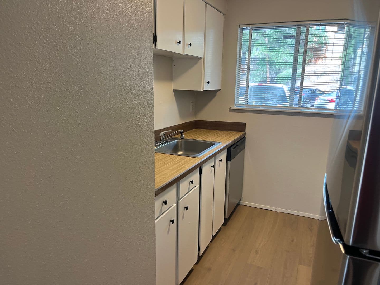 Bend Apartment: 94 NW Riverside Blvd.