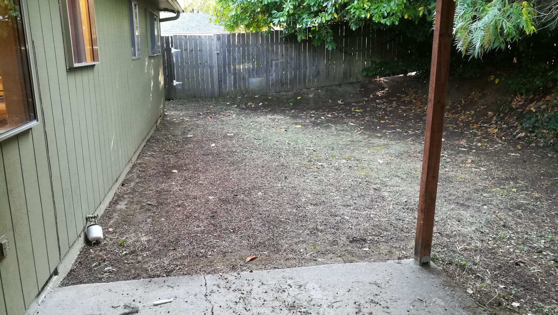 Keizer Apartment: 700-722 Cade Ave NE